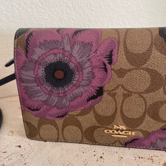 Coach Crossbody with Kaffe Fassett Print - Picture 4 of 12